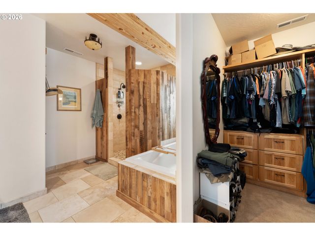 201 Allen Lane, Brookings, OR 97415