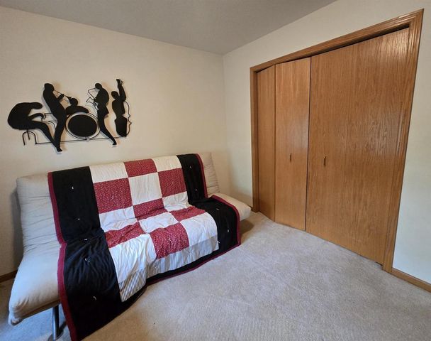 163 Shato Lane, Monona, WI 53716
