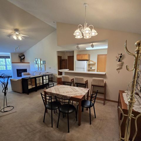 163 Shato Lane, Monona, WI 53716