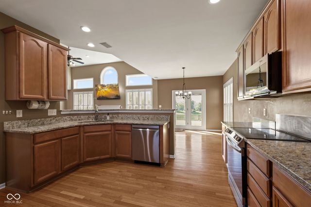 10983 Parkland Court, Fishers, IN 46037