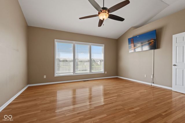 10983 Parkland Court, Fishers, IN 46037
