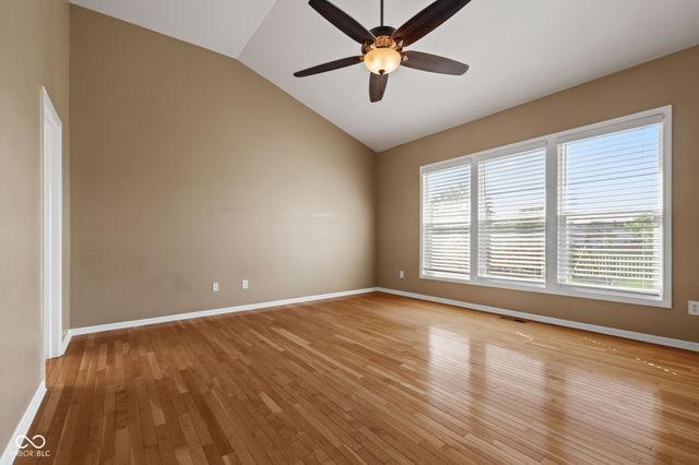 10983 Parkland Court, Fishers, IN 46037