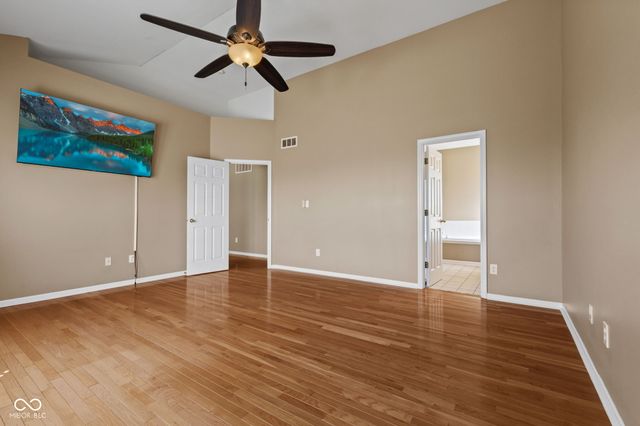 10983 Parkland Court, Fishers, IN 46037