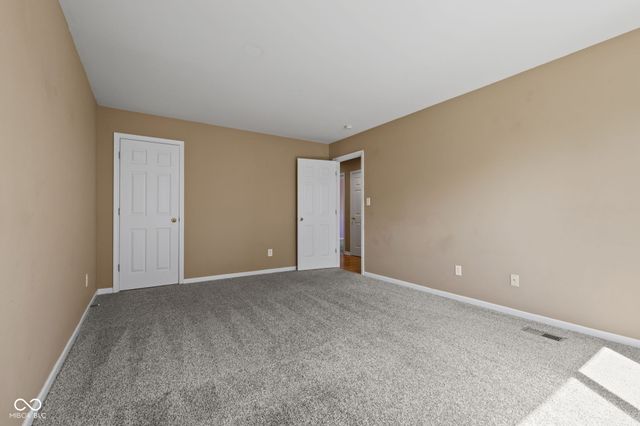 10983 Parkland Court, Fishers, IN 46037