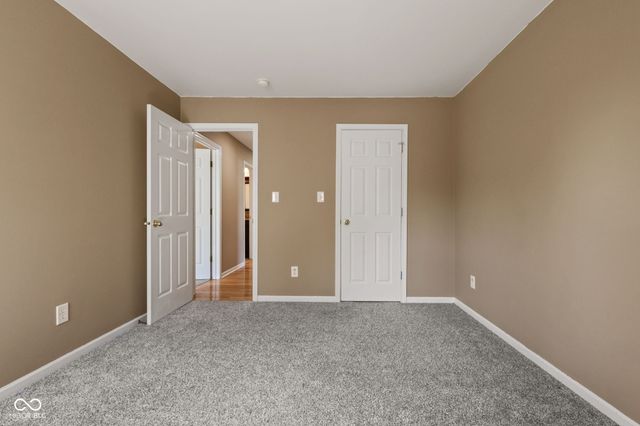10983 Parkland Court, Fishers, IN 46037