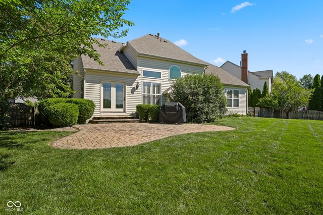 10983 Parkland Court, Fishers, IN 46037