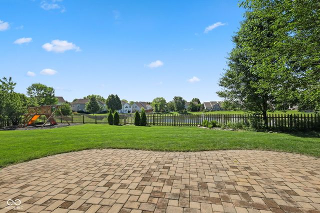 10983 Parkland Court, Fishers, IN 46037