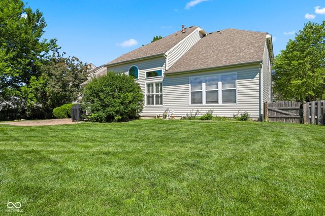 10983 Parkland Court, Fishers, IN 46037