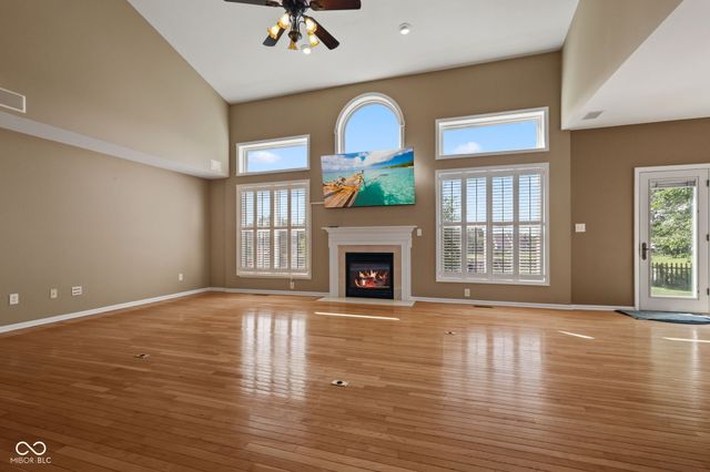 10983 Parkland Court, Fishers, IN 46037