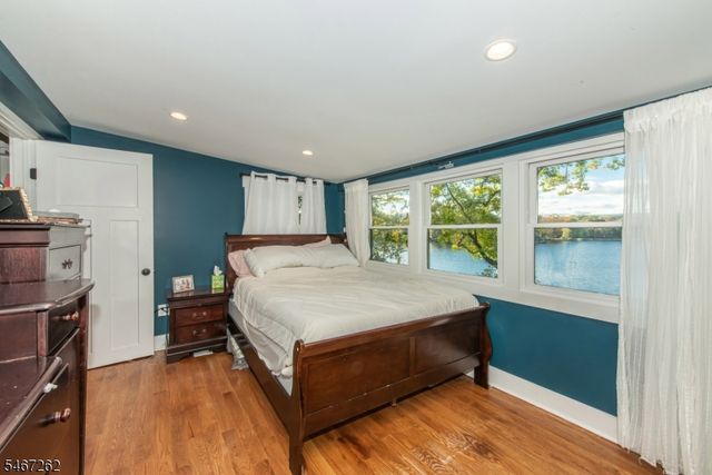 105 Wildwood Rd, Jefferson Twp., NJ 07438