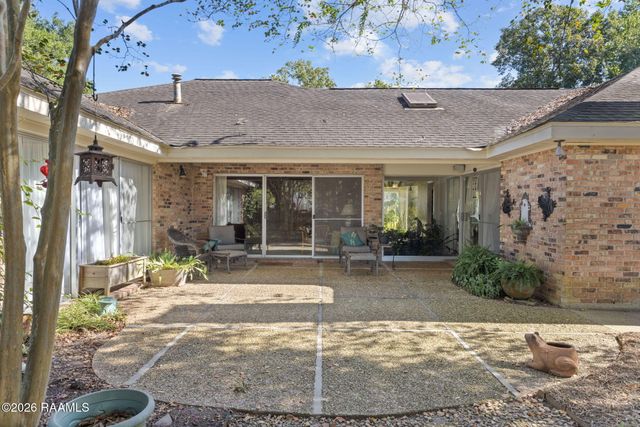 728 Alonda Drive, Lafayette, LA 70503