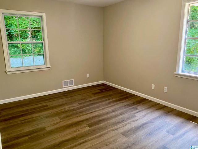 8925 VALLEY HILL DRIVE, Birmingham, AL 35206