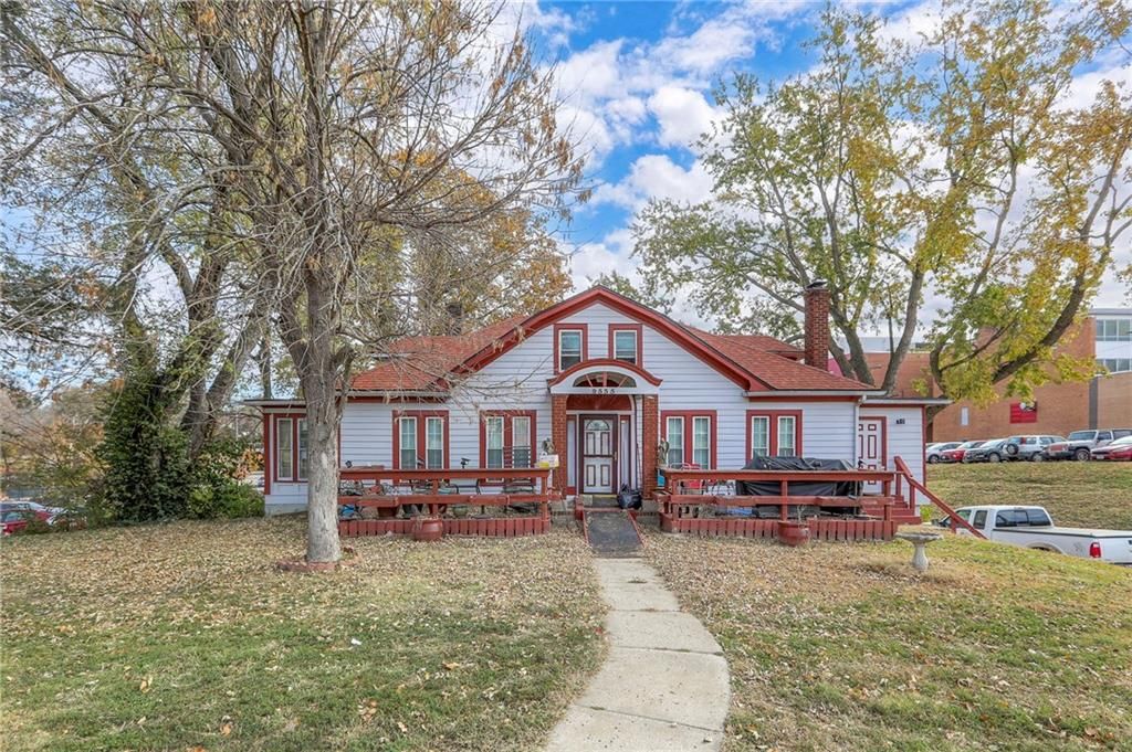 9535 E Winner Road, Independence, MO 64053