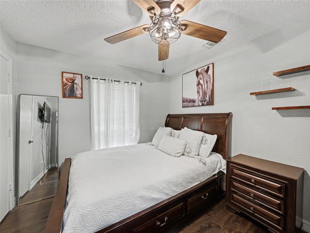 7325 S Meadow Drive E, Fort Worth, TX 76133