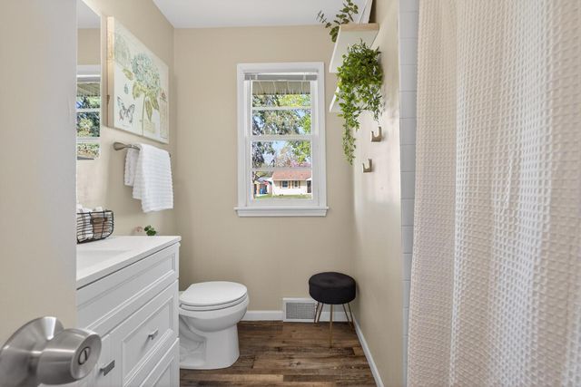 7627 10th Avenue S, Richfield, MN 55423