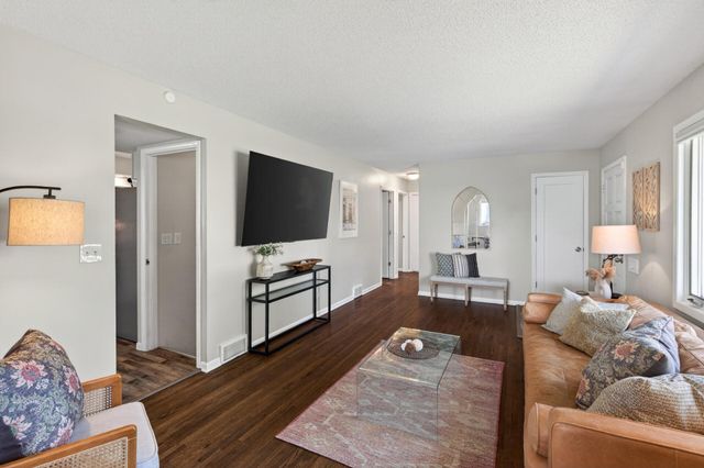 7627 10th Avenue S, Richfield, MN 55423