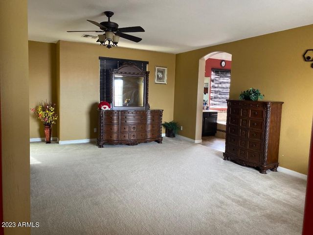 2757 E POWELL Way, Gilbert, AZ 85298