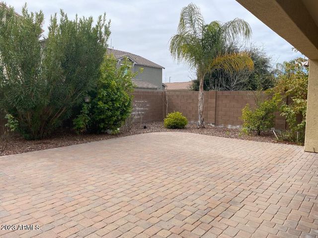 2757 E POWELL Way, Gilbert, AZ 85298