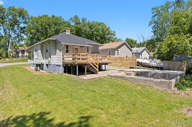 3201 Edgewood Avenue, Alton, IL 62002