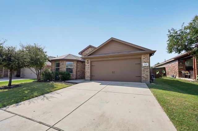 728 Wylie Street, Crowley, TX 76036