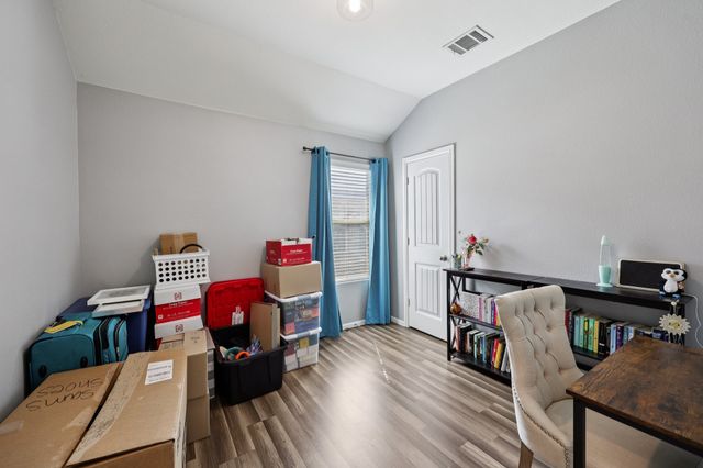 728 Wylie Street, Crowley, TX 76036