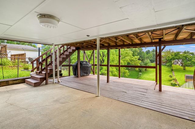 49 Dumfries Avenue, Fort Thomas, KY 41075