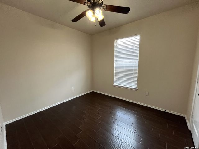685 CREEKSIDE CIR, New Braunfels, TX 78130
