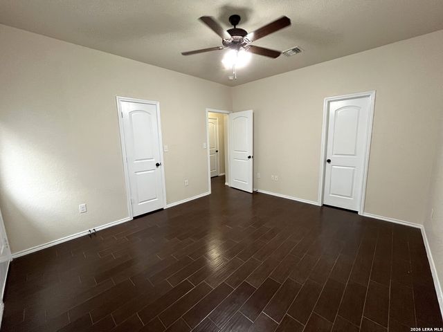 685 CREEKSIDE CIR, New Braunfels, TX 78130