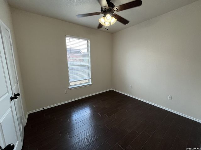 685 CREEKSIDE CIR, New Braunfels, TX 78130