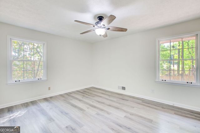 3553 Sandy Woods Lane, Stone Mountain, GA 30083