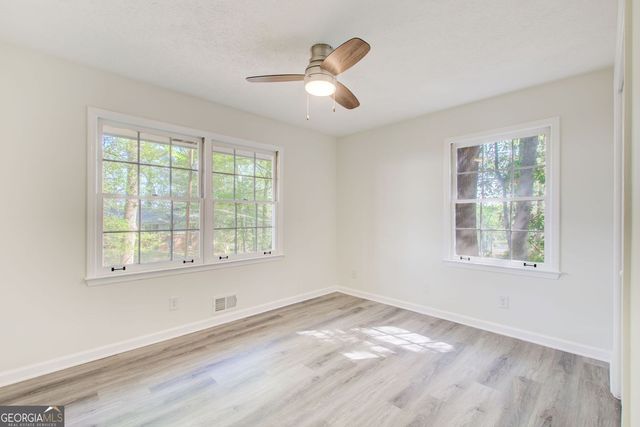 3553 Sandy Woods Lane, Stone Mountain, GA 30083