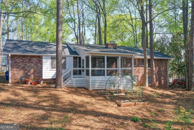 3553 Sandy Woods Lane, Stone Mountain, GA 30083