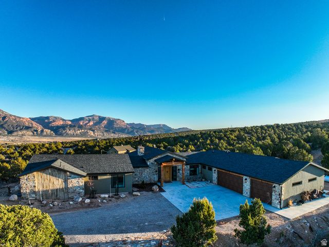 6688 S BAREBACK RD, Cedar City, UT 84720
