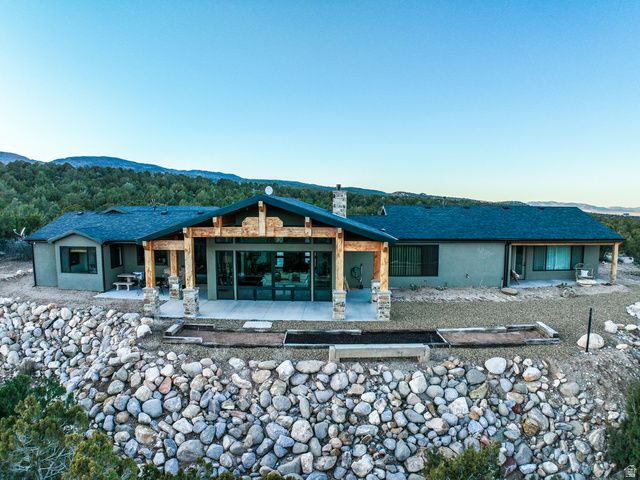 6688 S BAREBACK RD, Cedar City, UT 84720