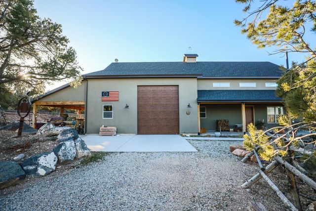 6688 S BAREBACK RD, Cedar City, UT 84720