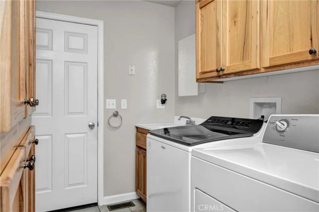17120 Knollview Drive, Hidden Valley Lake, CA 95467