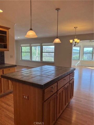 17120 Knollview Drive, Hidden Valley Lake, CA 95467