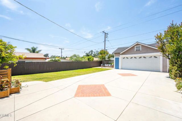 1151 Rose Avenue, Pasadena, CA 91107