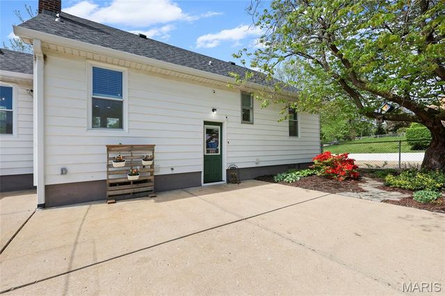 4005 Reavis Barracks Road, Mehlville, MO 63125
