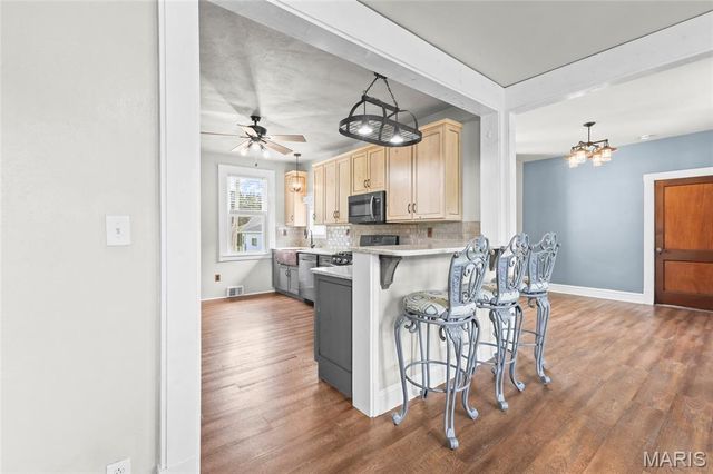 4005 Reavis Barracks Road, Mehlville, MO 63125