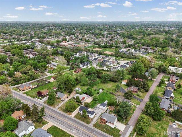 4005 Reavis Barracks Road, Mehlville, MO 63125