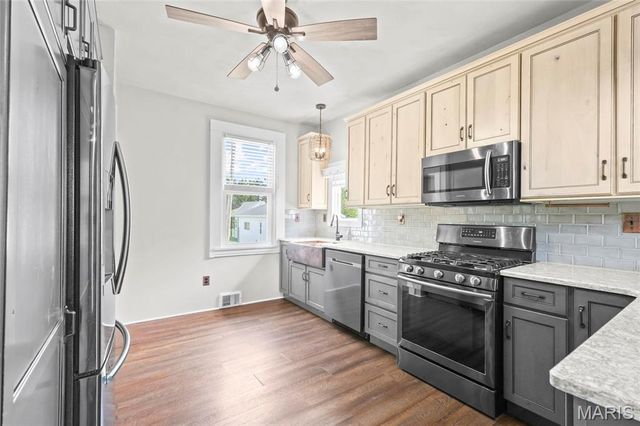 4005 Reavis Barracks Road, Mehlville, MO 63125
