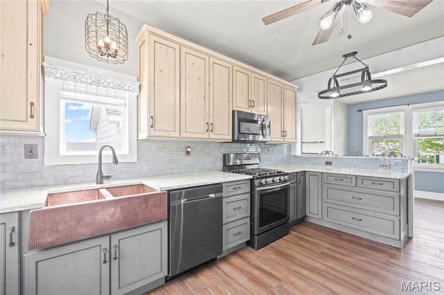 4005 Reavis Barracks Road, Mehlville, MO 63125