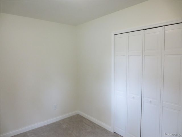 34600 Michelle Drive, Romulus, MI 48174