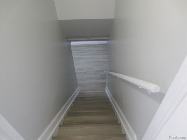 34600 Michelle Drive, Romulus, MI 48174