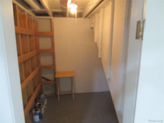 34600 Michelle Drive, Romulus, MI 48174