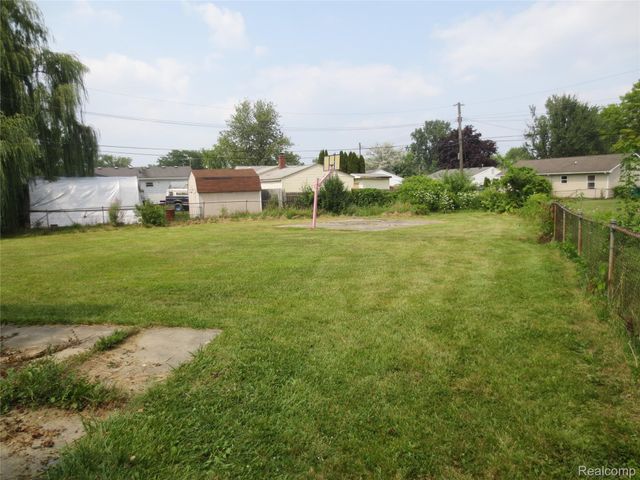 34600 Michelle Drive, Romulus, MI 48174