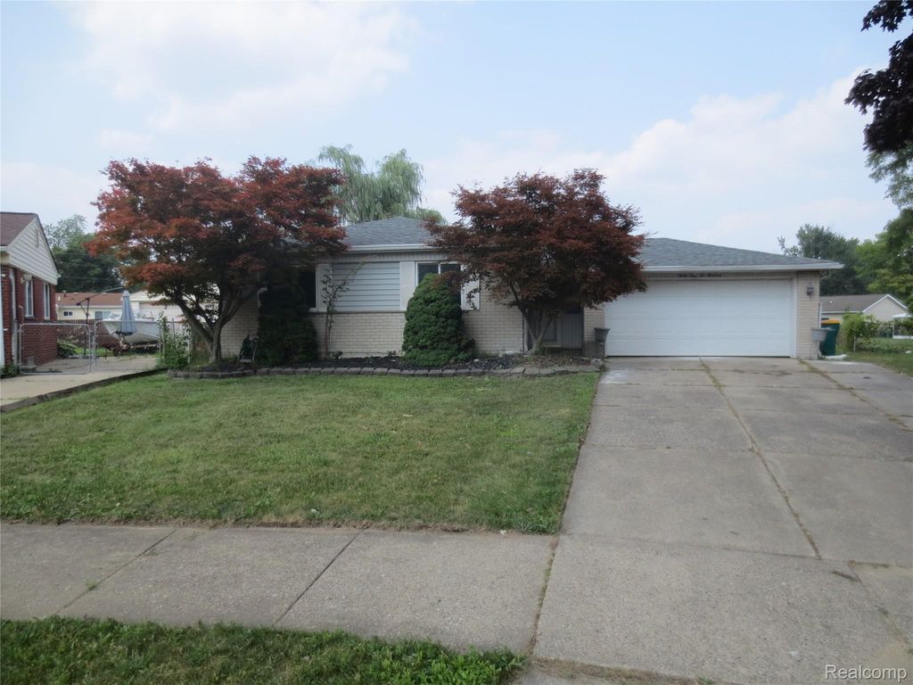 34600 Michelle Drive, Romulus, MI 48174