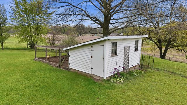 8990 W 500 S, Hudson, IN 46747