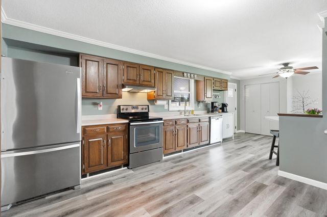 8990 W 500 S, Hudson, IN 46747